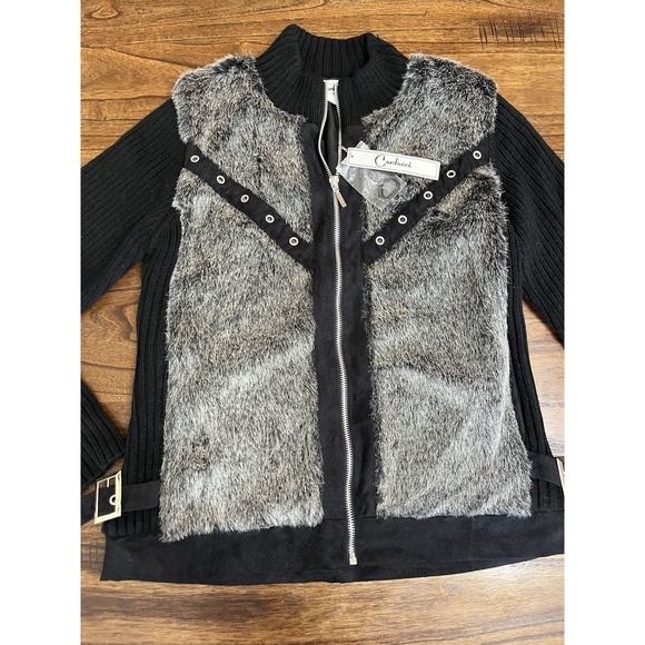 Carducci Womens Zip Up Jacket Size Small Black With Buckles Fuzzy - Picture 2 of 9